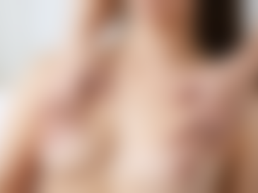 découvrez les techniques de massage de la poitrine pour augmenter son volume, avec des analyses approfondies et des résultats concrets démontrés.